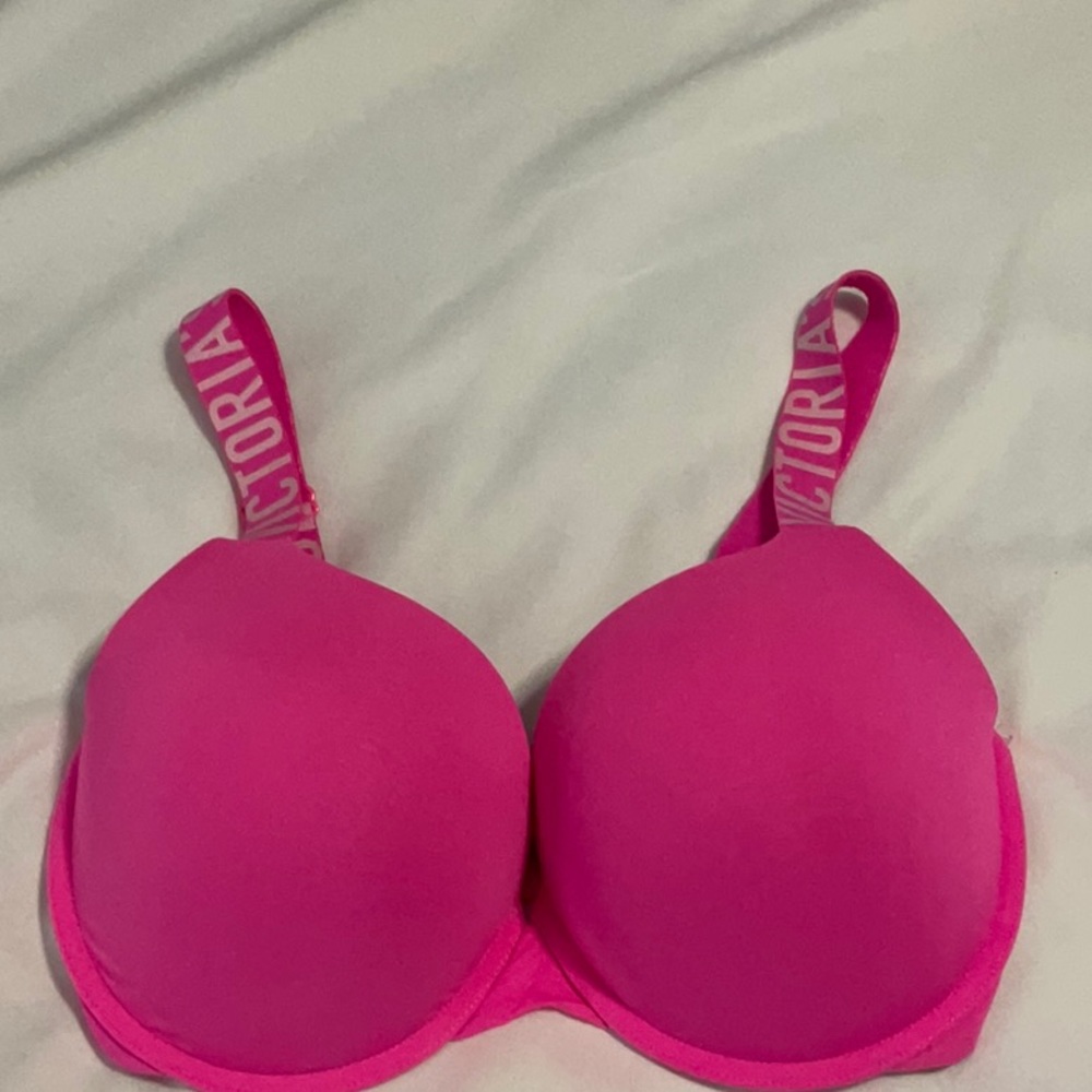 COPY - Victoria Secret bra